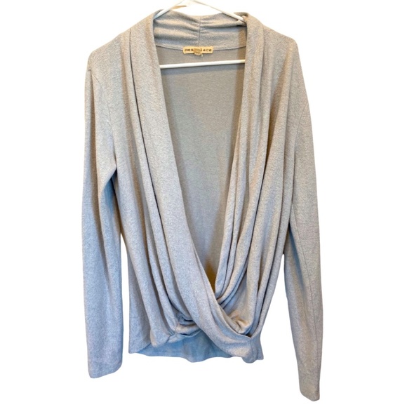 Mesh + Lace Twisted Cross Wrap Top EUC Size Medium - Picture 1 of 3